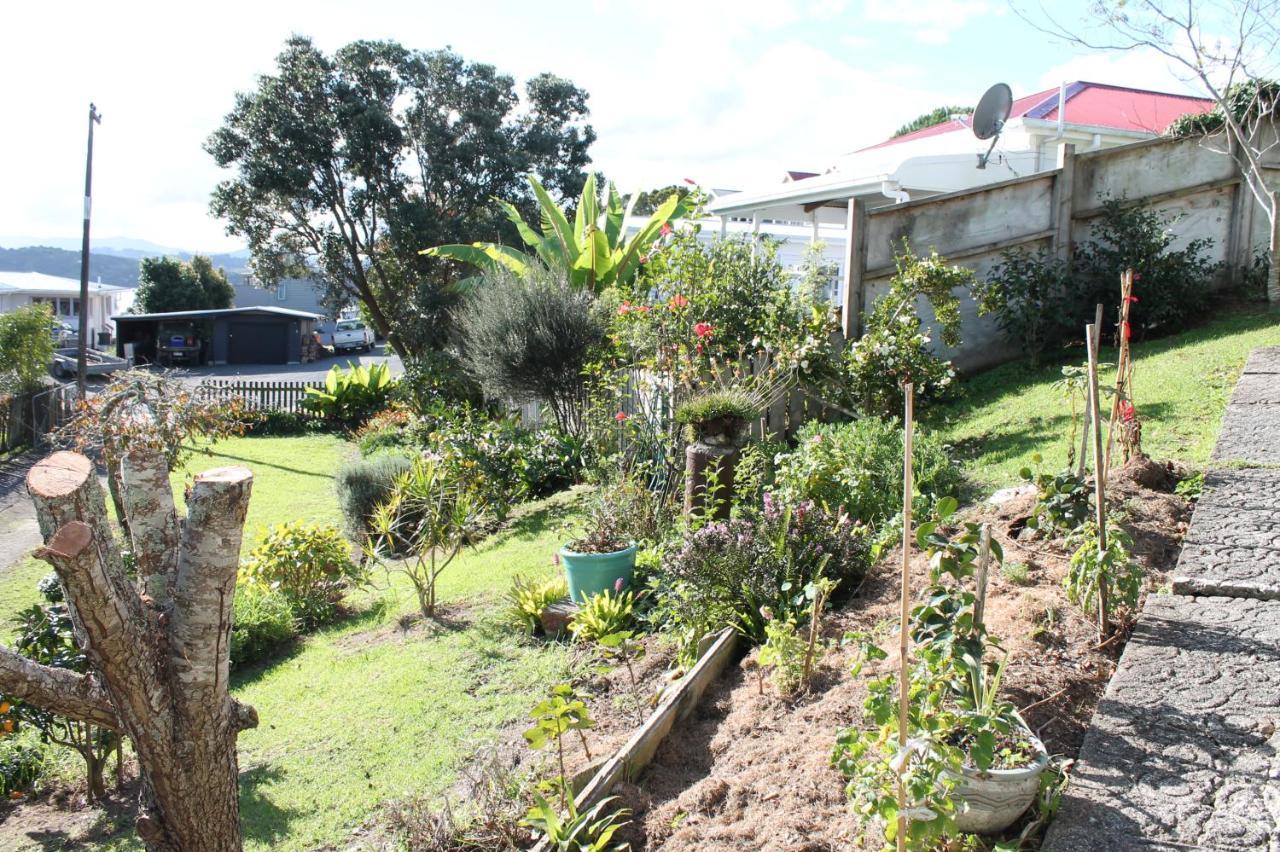 Brockies B N B Bed & Breakfast Rawene Bagian luar foto