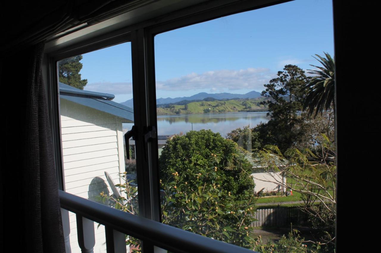 Brockies B N B Bed & Breakfast Rawene Bagian luar foto
