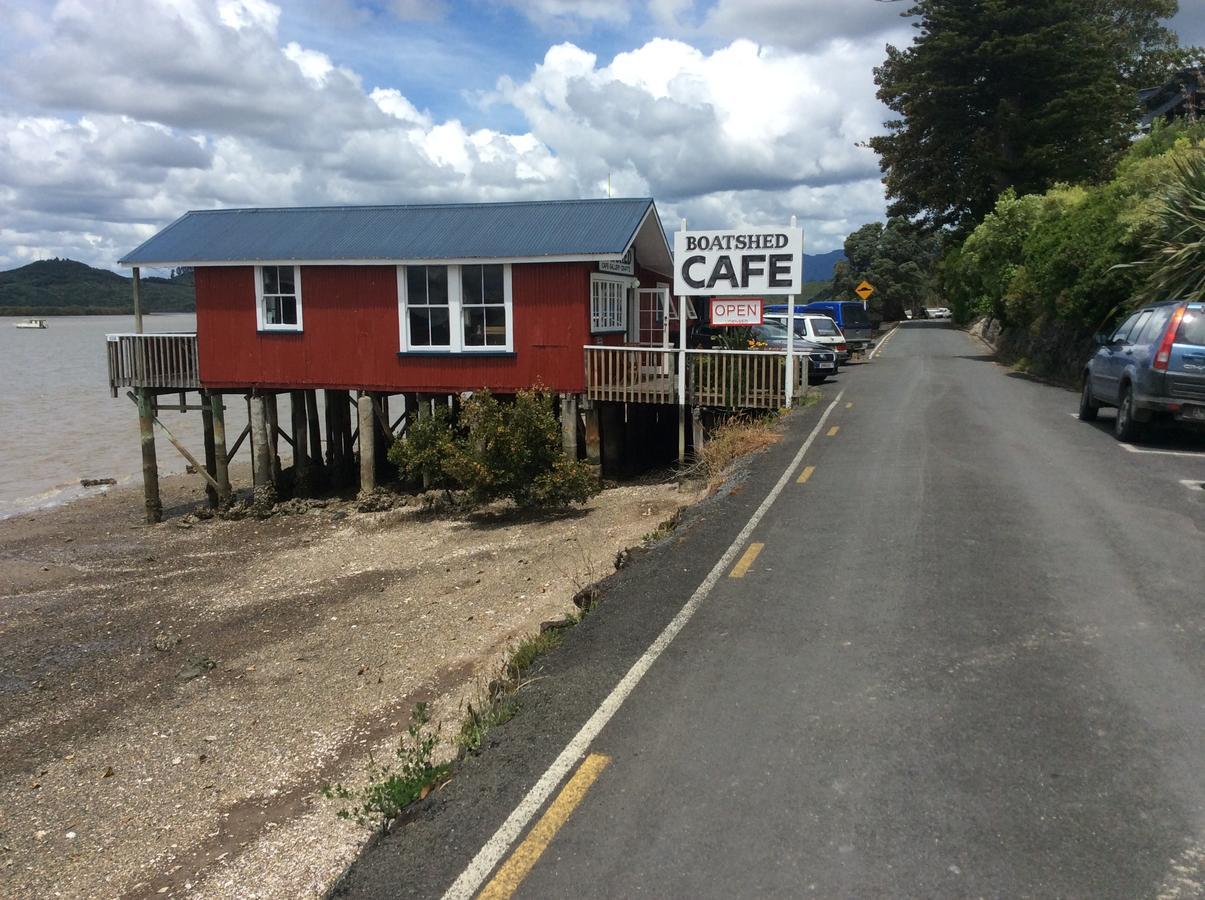 Brockies B N B Bed & Breakfast Rawene Bagian luar foto